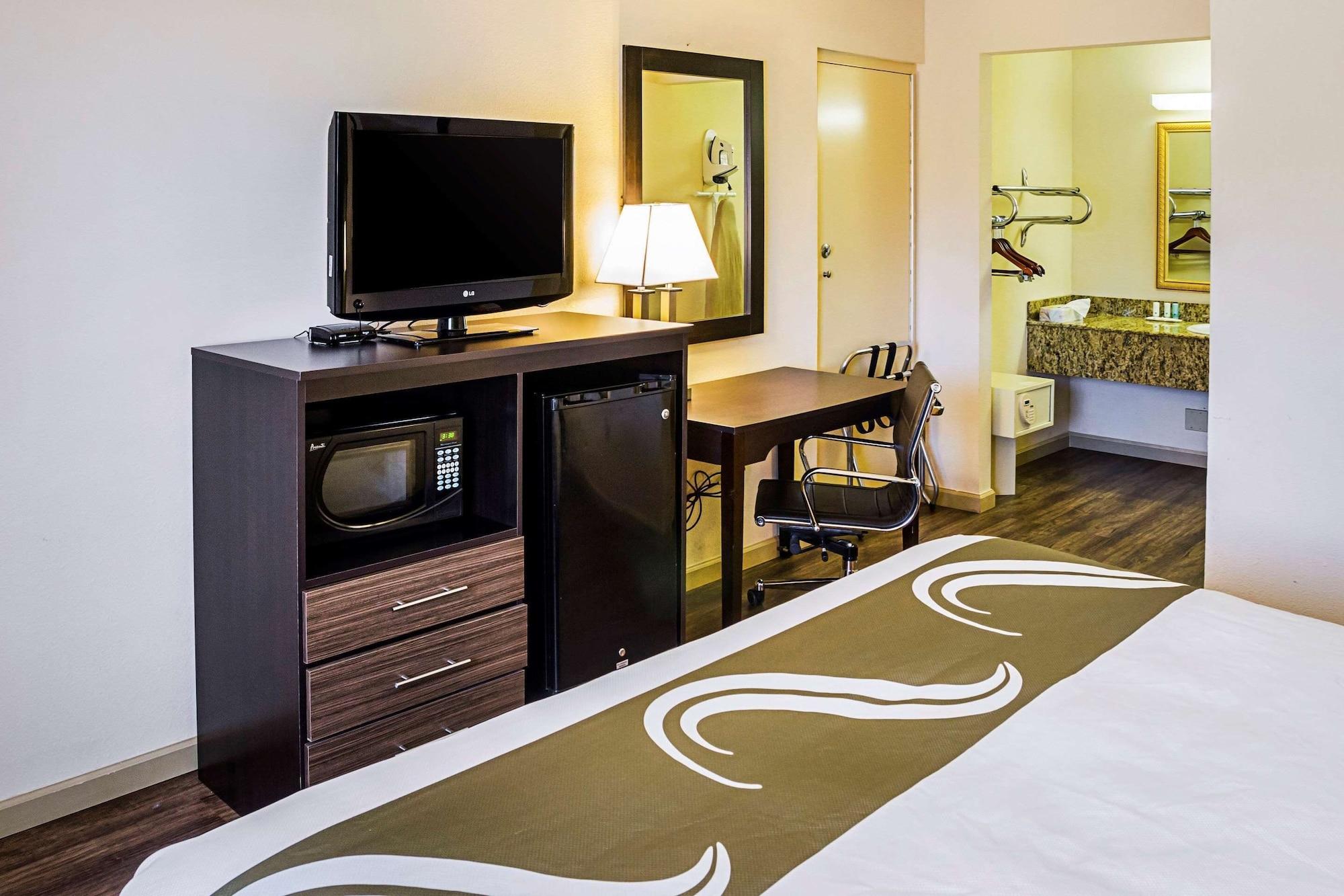 Quality Inn Biloxi Beach מראה חיצוני תמונה