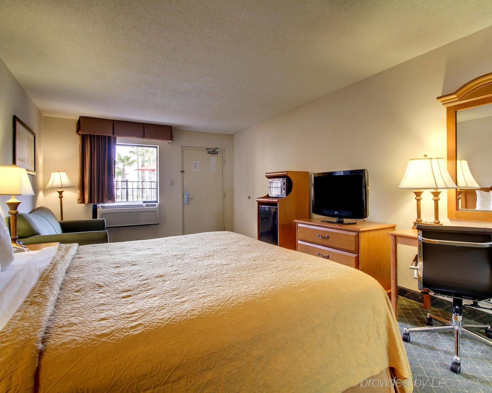 Quality Inn Biloxi Beach מראה חיצוני תמונה