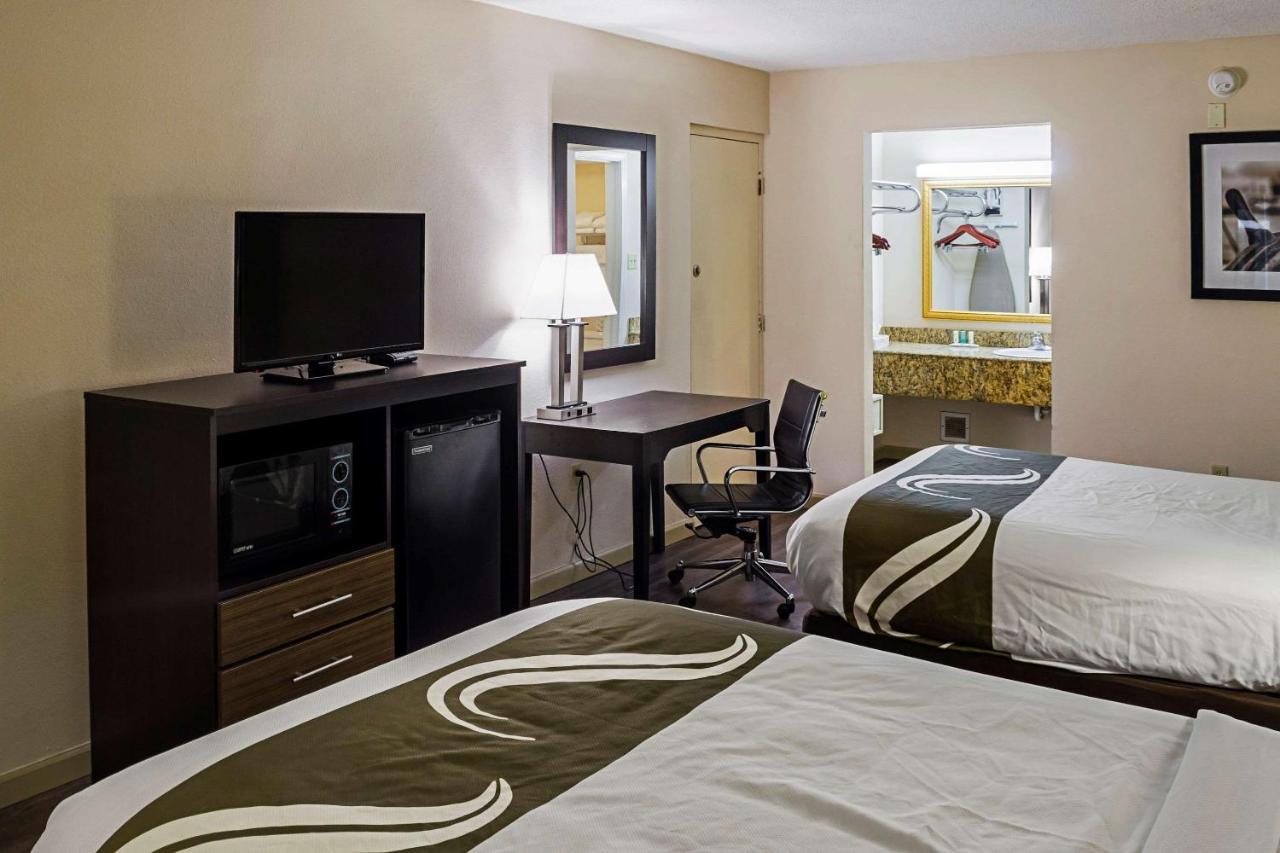 Quality Inn Biloxi Beach מראה חיצוני תמונה