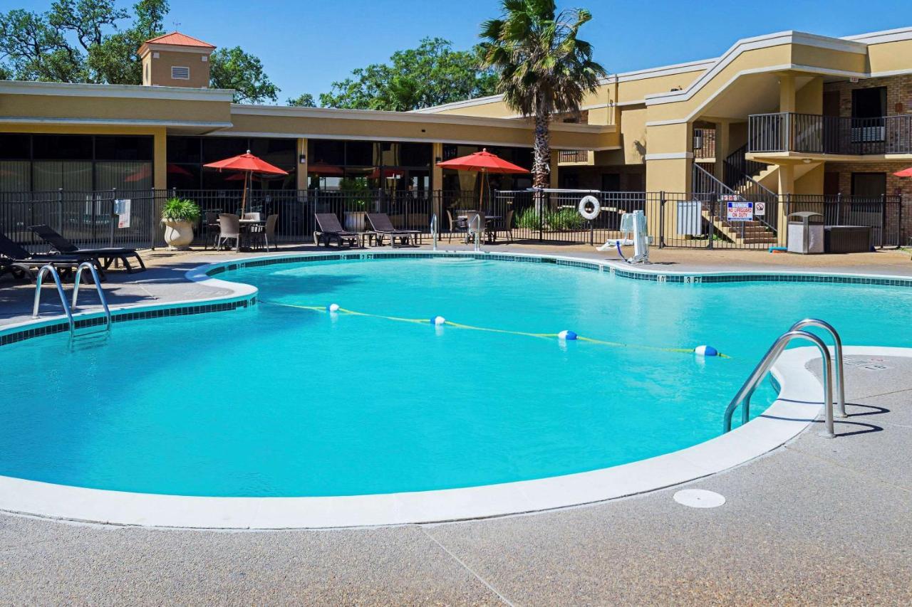 Quality Inn Biloxi Beach מראה חיצוני תמונה